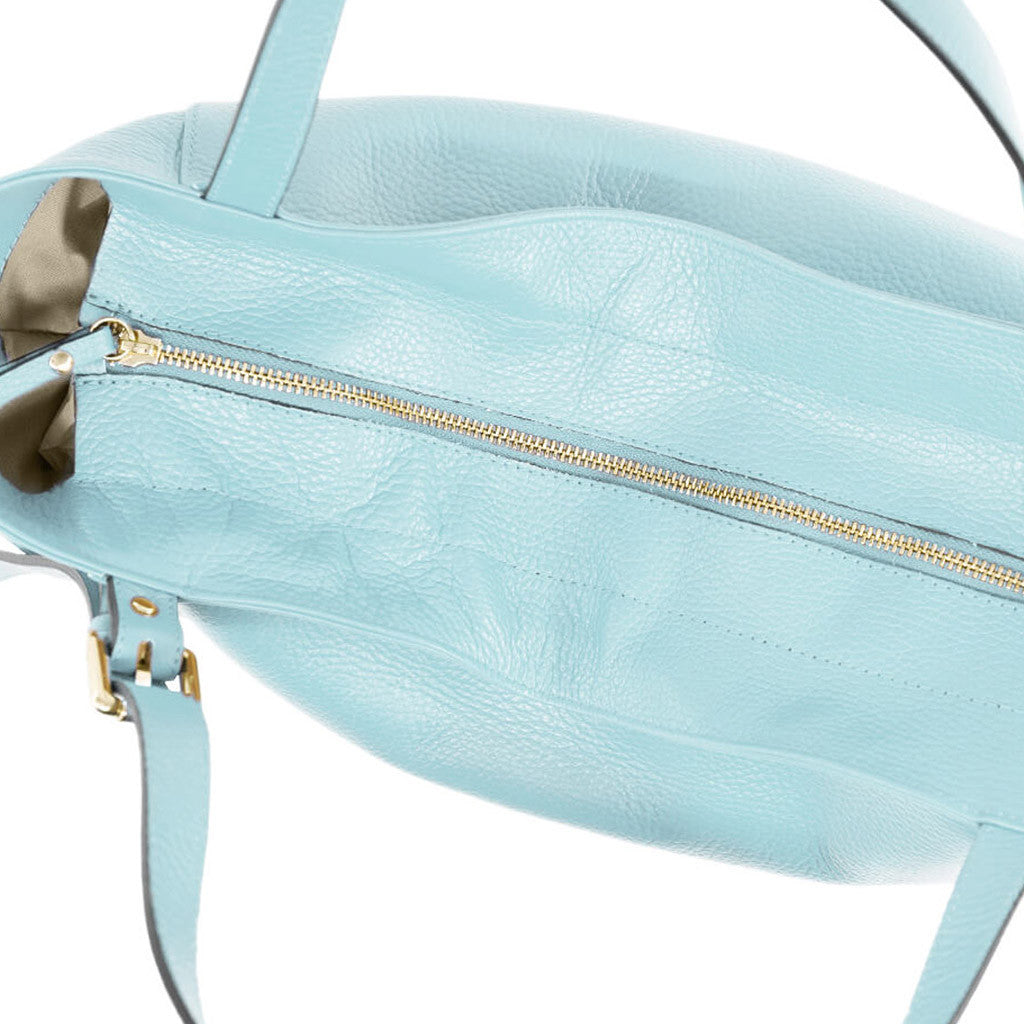 #Colore_Light Blue