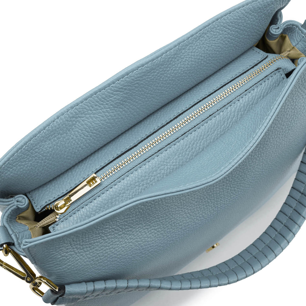 #Colore_Light Blue